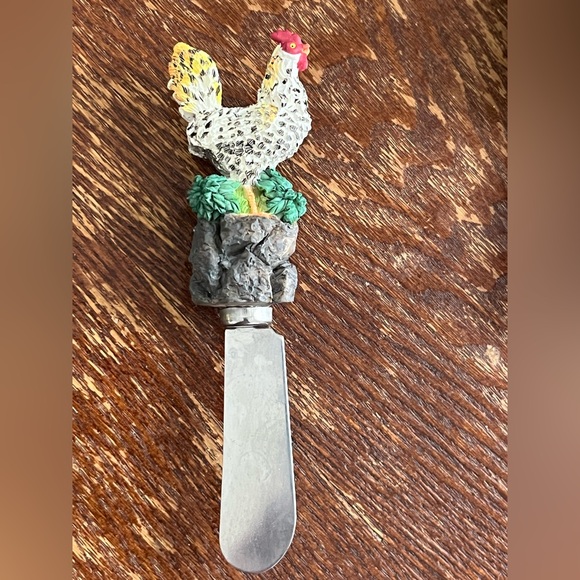 Colorful Rooster Cheese Spreaders - Picture 5 of 7